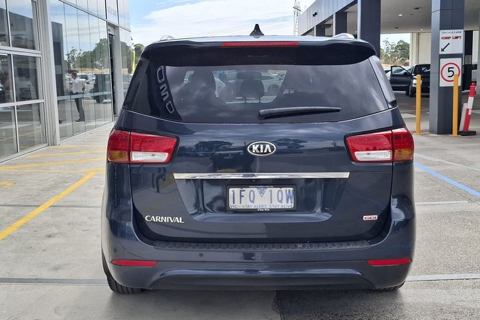 2015 Kia Carnival SLi