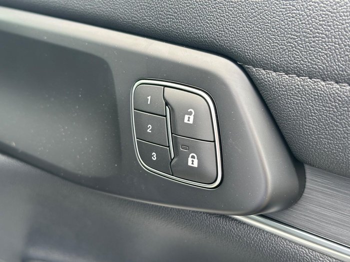 2025 Ford Everest Sport