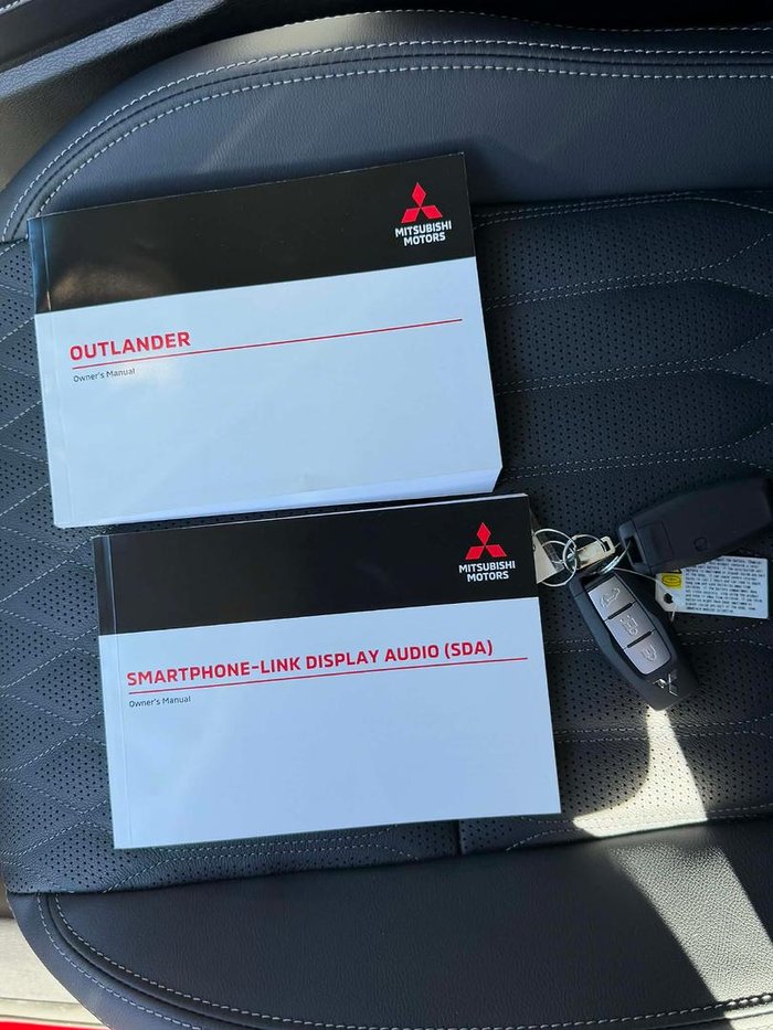 2025 Mitsubishi Outlander Exceed