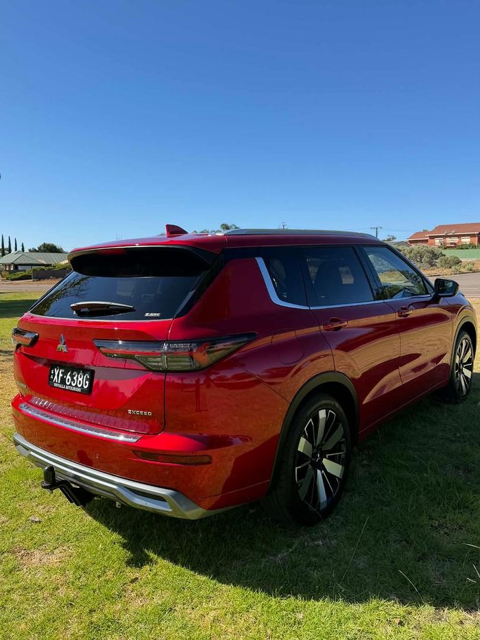 2025 Mitsubishi Outlander Exceed