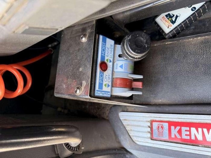 2017 Kenworth T610sar