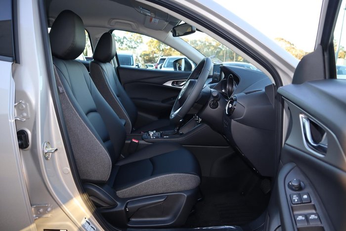 2025 Mazda CX-3 G20 Evolve