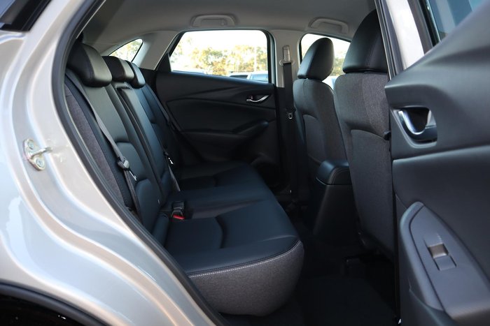 2025 Mazda CX-3 G20 Evolve