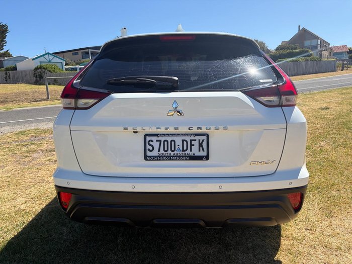 2023 Mitsubishi Eclipse Cross PHEV ES