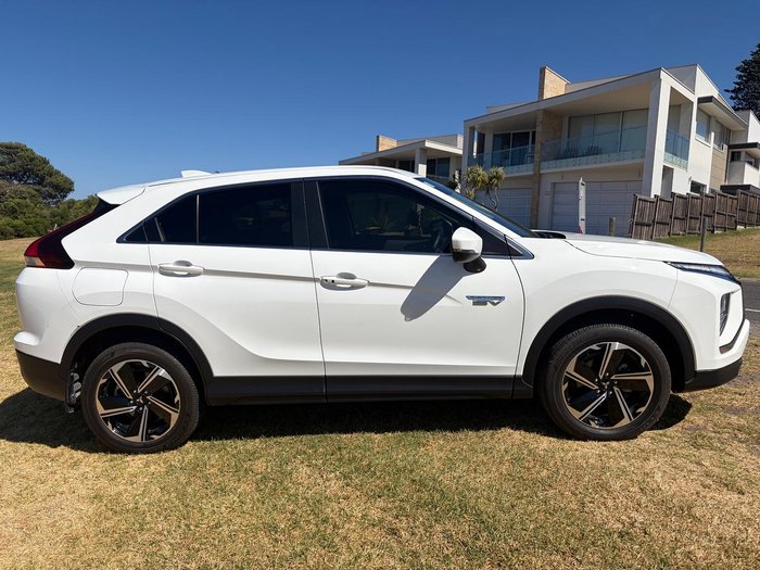 2023 Mitsubishi Eclipse Cross PHEV ES