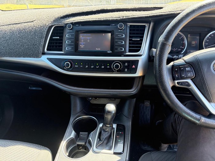 2017 Toyota Kluger GX