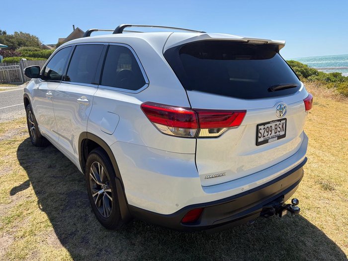 2017 Toyota Kluger GX