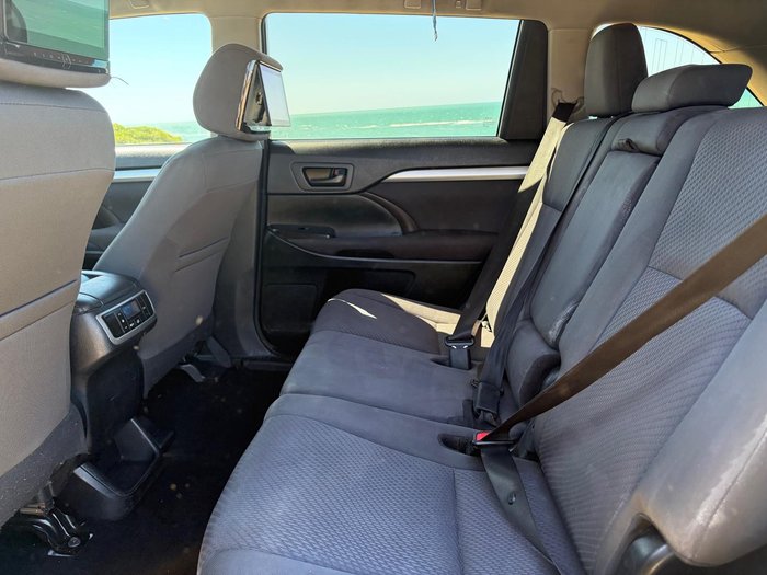 2017 Toyota Kluger GX