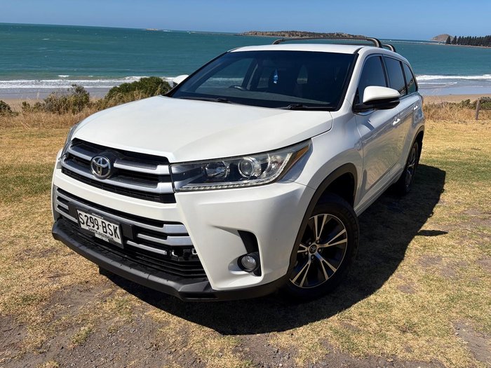 2017 Toyota Kluger GX