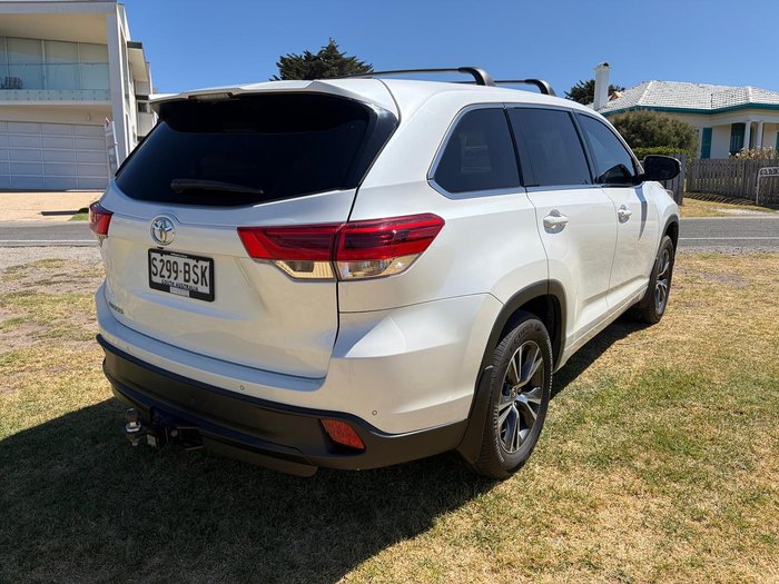 2017 Toyota Kluger GX