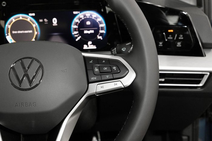 2025 Volkswagen Golf 110TSI Life