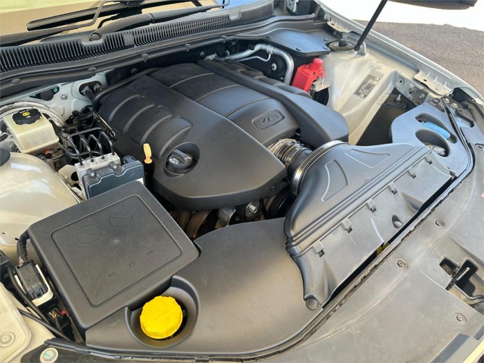 2015 HOLDEN COMMODORE SS-V REDLINE VF MY15 White