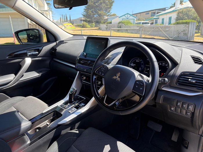 2023 Mitsubishi Eclipse Cross PHEV ES