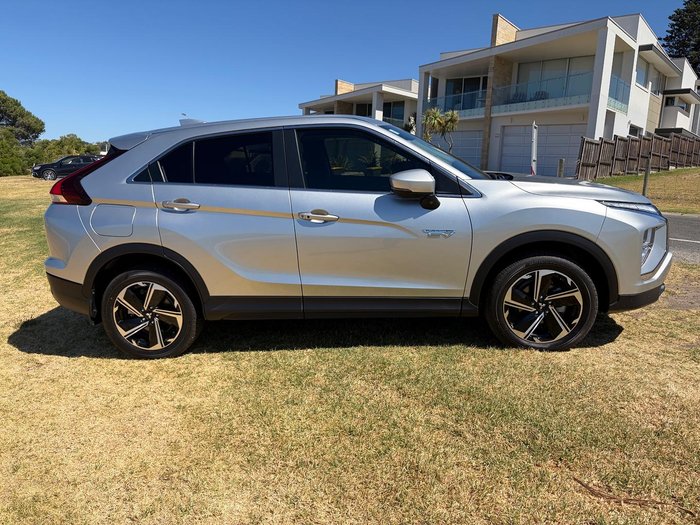 2023 Mitsubishi Eclipse Cross PHEV ES
