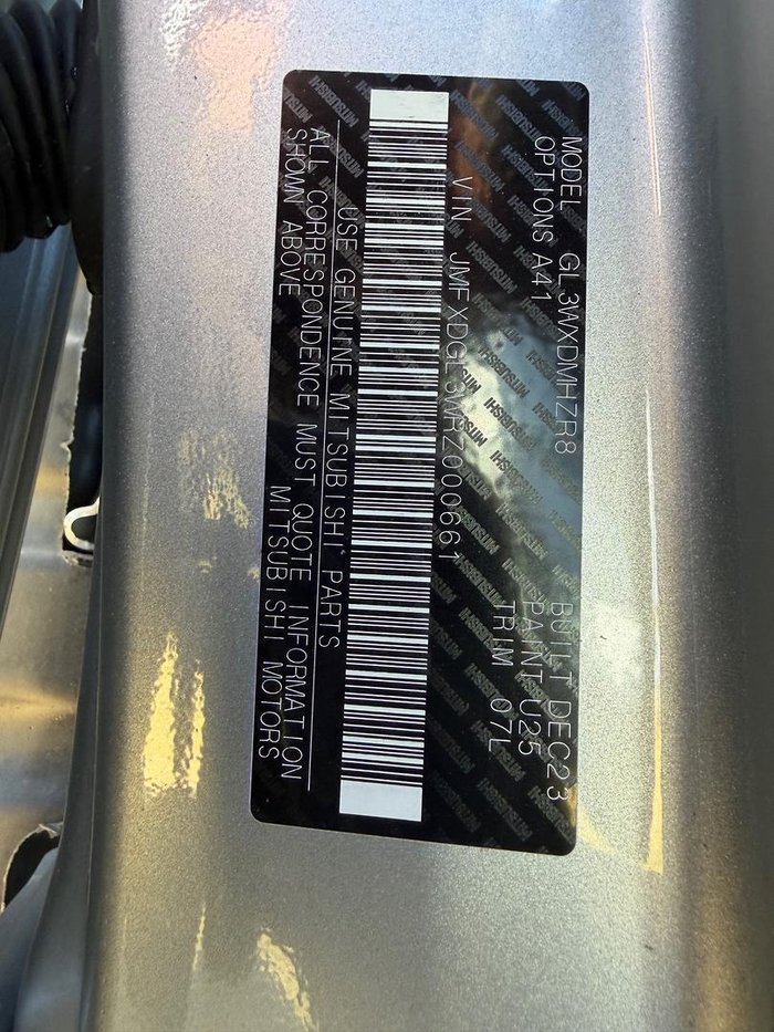 2023 Mitsubishi Eclipse Cross PHEV ES