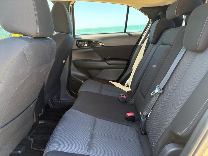 2023 Mitsubishi Eclipse Cross PHEV ES