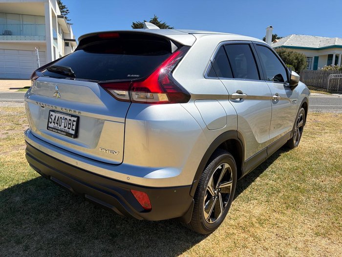 2023 Mitsubishi Eclipse Cross PHEV ES