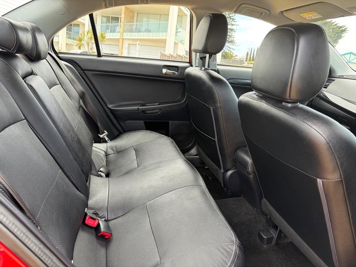 2014 Mitsubishi Lancer LS