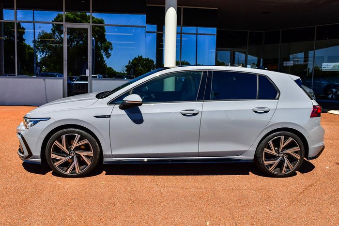 2024 Volkswagen Golf 110TSI R-Line