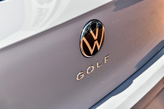 2024 Volkswagen Golf 110TSI R-Line