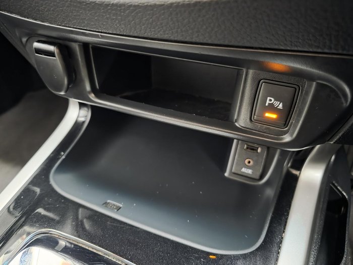 2016 Nissan Navara ST-X