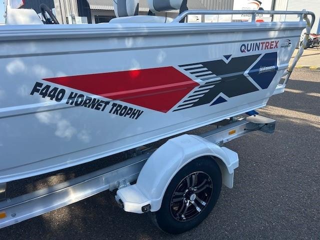 2025 QUINTREX F440 Hornet Trophy