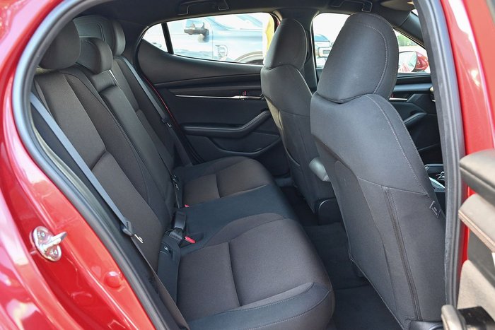 2020 Mazda 3 G20 Evolve