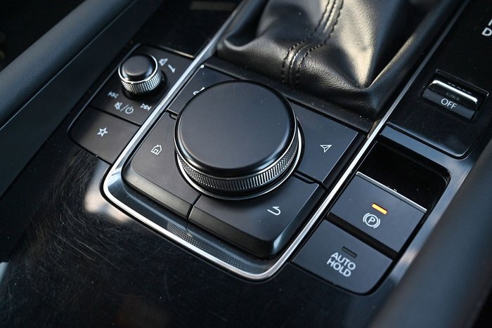 2020 Mazda 3 G20 Evolve