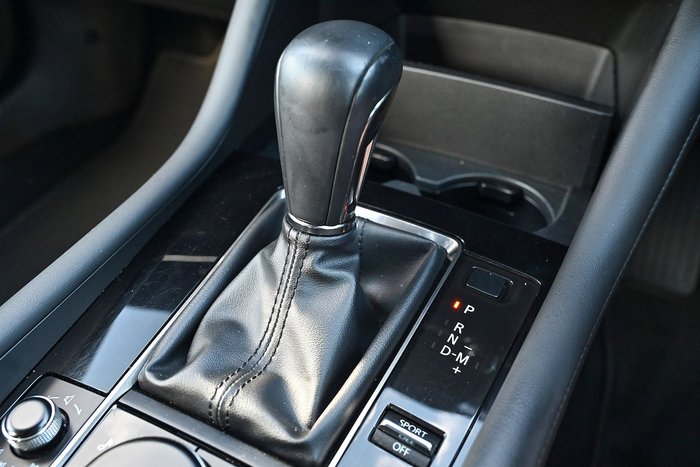 2020 Mazda 3 G20 Evolve