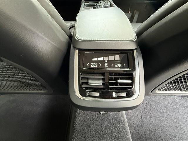 2016 Volvo S90 T5 Momentum