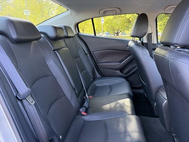 2018 Mazda 3 Touring