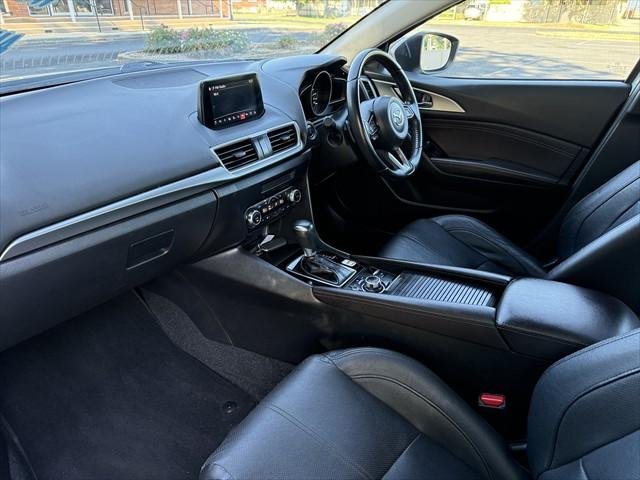 2018 Mazda 3 Touring