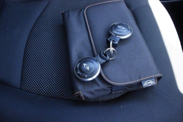 2013 MINI Countryman Cooper R60 Crystal Silver