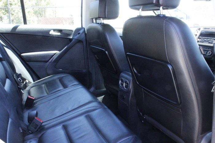 2014 Volkswagen Tiguan 132TSI Pacific 5N MY14 Four Wheel Drive Pure White