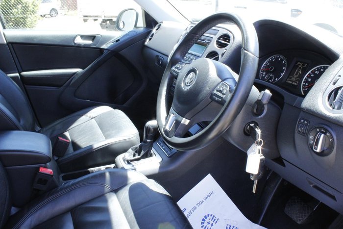 2014 Volkswagen Tiguan 132TSI Pacific 5N MY14 Four Wheel Drive Pure White