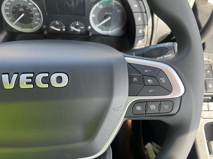 2024 Iveco S-Way AT600