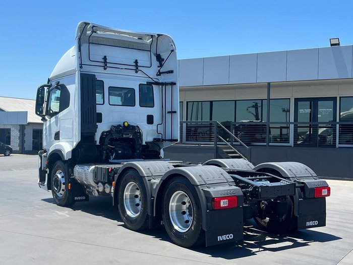 2024 Iveco S-Way AT600