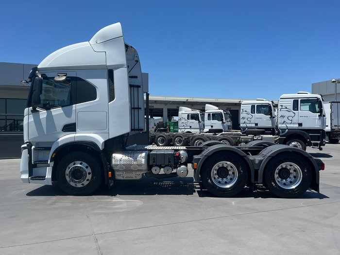 2024 Iveco S-Way AT600