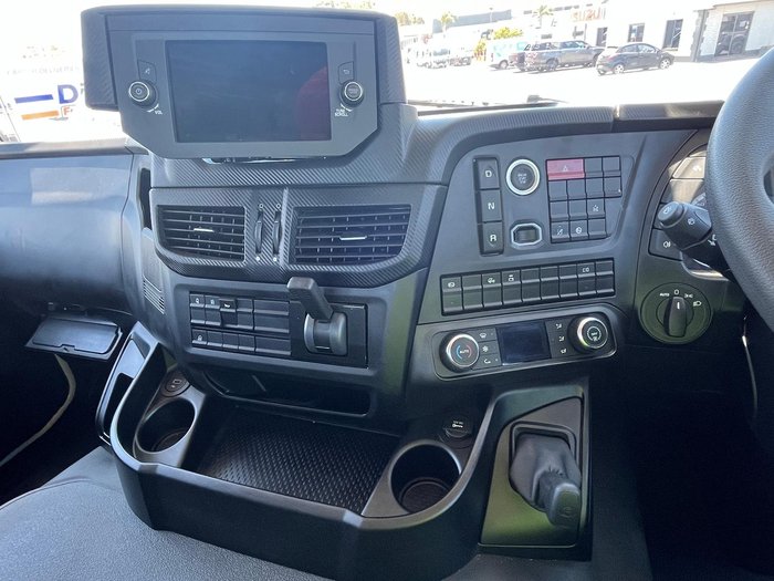 2024 Iveco S-Way AT600