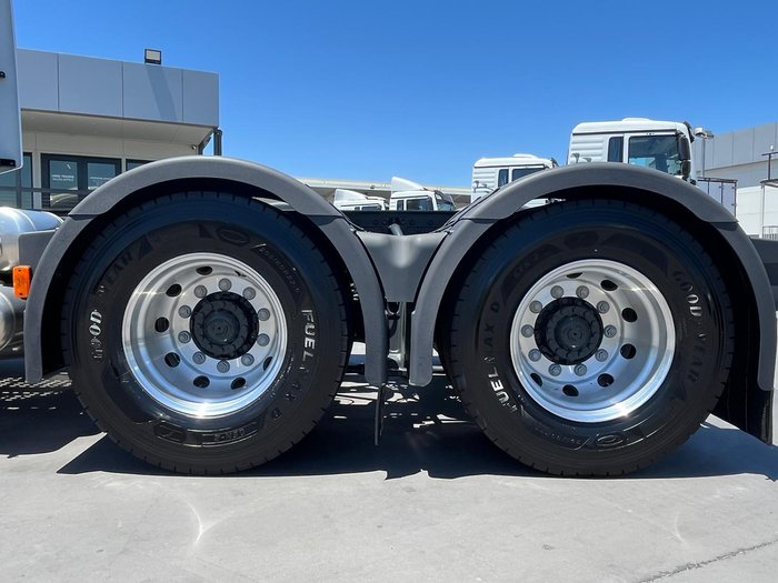 2024 Iveco S-Way AT600