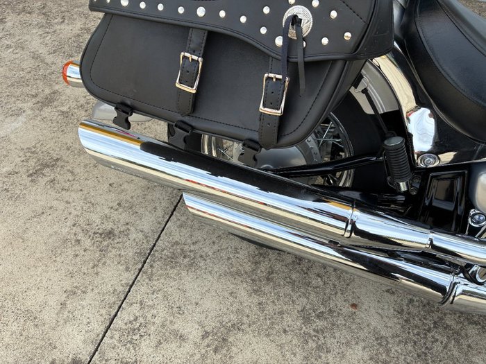 2004 Suzuki VL800 (BOULEVARD C50) Silver