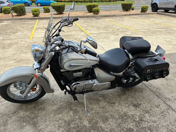 2004 Suzuki VL800 (BOULEVARD C50) Silver