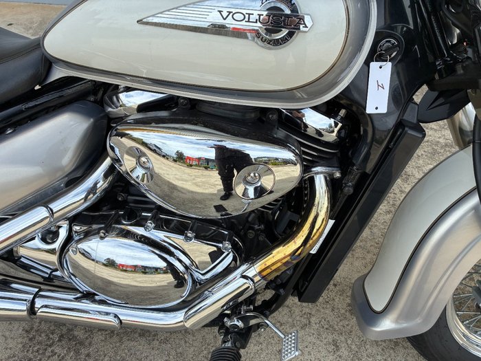 2004 Suzuki VL800 (BOULEVARD C50) Silver