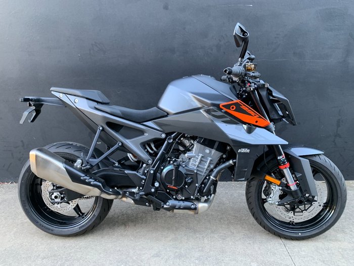 2024 Ktm 990 DUKE BLACK