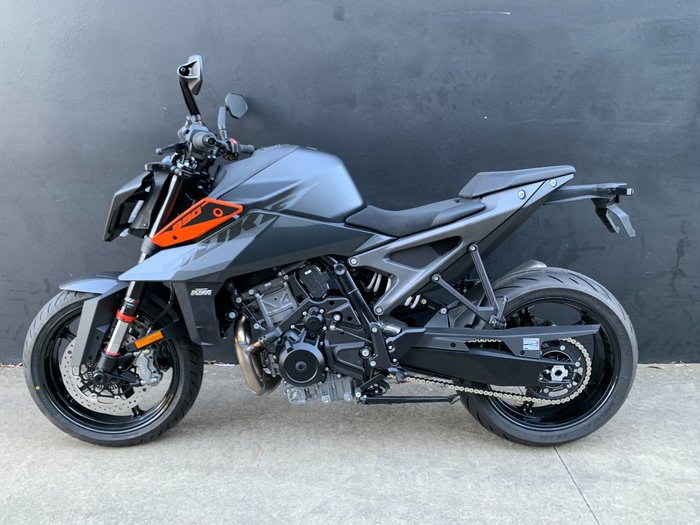 2024 Ktm 990 DUKE BLACK