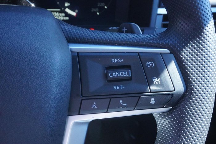 2025 Mitsubishi Outlander ES