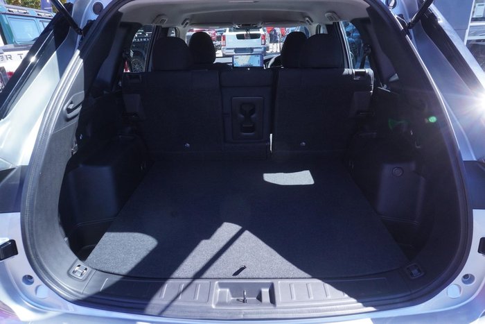 2025 Mitsubishi Outlander ES