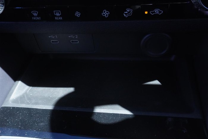 2025 Mitsubishi Outlander ES