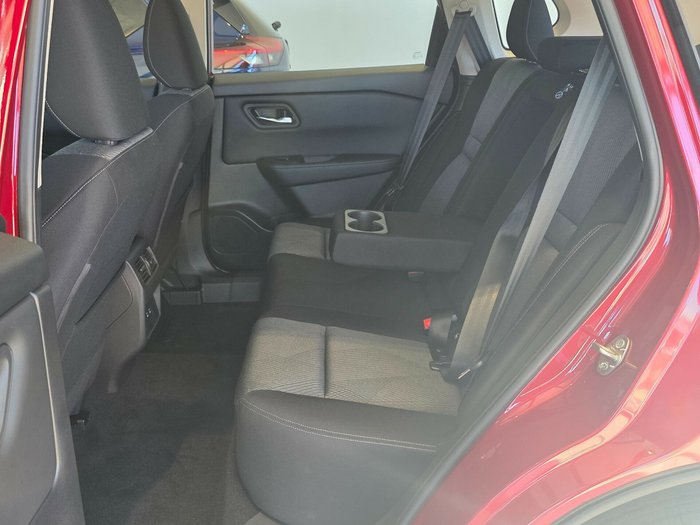 2026 Nissan X-TRAIL ST