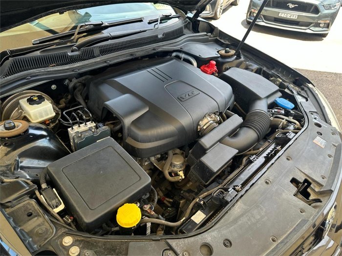 2016 Holden Ute SV6 Black